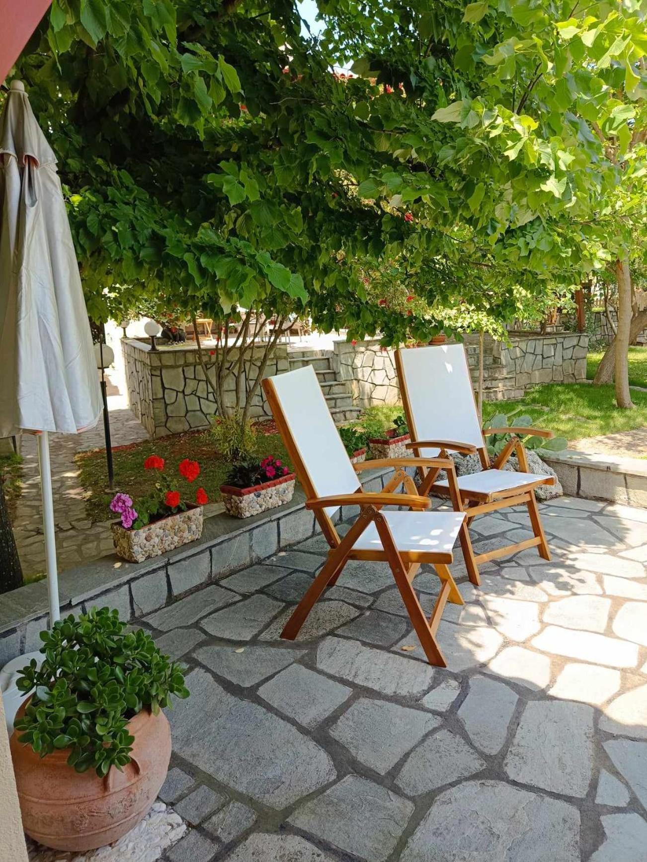 Georgia'S House Villa Nikíti Kültér fotó
